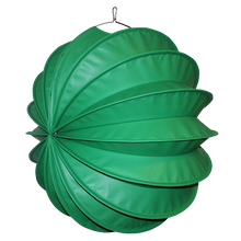 Lade das Bild in den Galerie-Viewer, Grüner wetterfester Lampion - in drei möglichen Größen