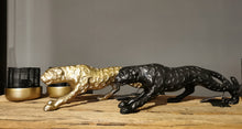 Lade das Bild in den Galerie-Viewer, Eleganter Leopard zum exklusive Akzente setzen in zwei möglichen Farben