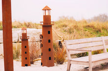 Lade das Bild in den Galerie-Viewer, Edelrost-Leuchtturm ca. 116 cm hoch (wahlweise mit oder ohne Lampenfassung) für maritimes Flair
