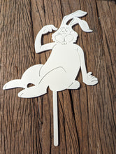 Lade das Bild in den Galerie-Viewer, Lustiger und origineller Hase zum Stecken in weiß aus Aluminium für drinnen & draußen