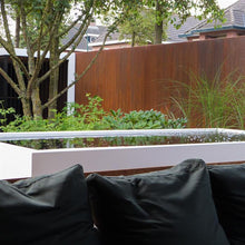 Lade das Bild in den Galerie-Viewer, Wasserwand aus Aluminium farbig pulverbeschichtet in verschiedenen Ausführungen zur Montage an den Wasserbecken