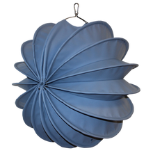 Lade das Bild in den Galerie-Viewer, Robuster Outdoor Lampion taubenblaugrau Größe M Licht-Freude Alrabi Barlooon