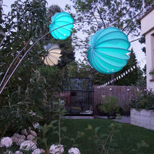 Lade das Bild in den Galerie-Viewer, Türkisfarbener wetterfester Lampion - in drei möglichen Größen