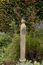 Lade das Bild in den Galerie-Viewer, Gartenstatue Betonguss Beetschlaefer Alwin Gartendeko Alrabi Gartenfigur
