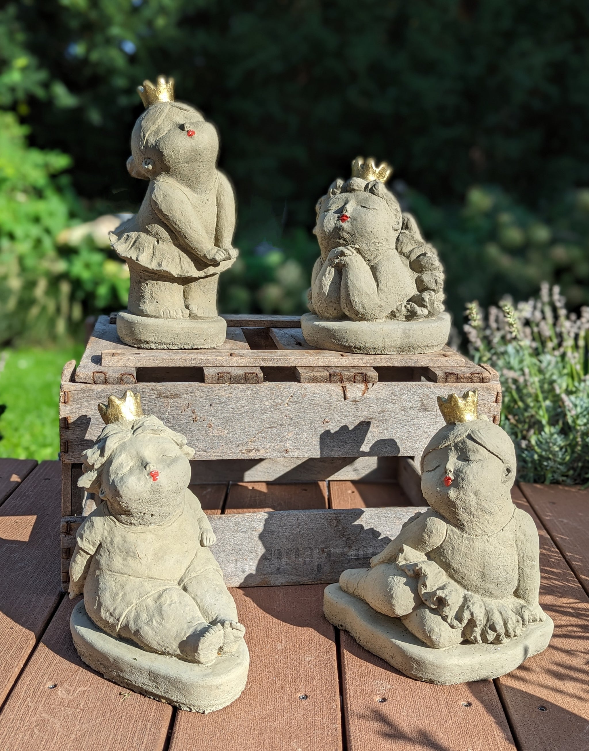 Steinguss Figur – Maus Mit Schubkarre – Frostfest & Wetterbeständig – Garten Deko