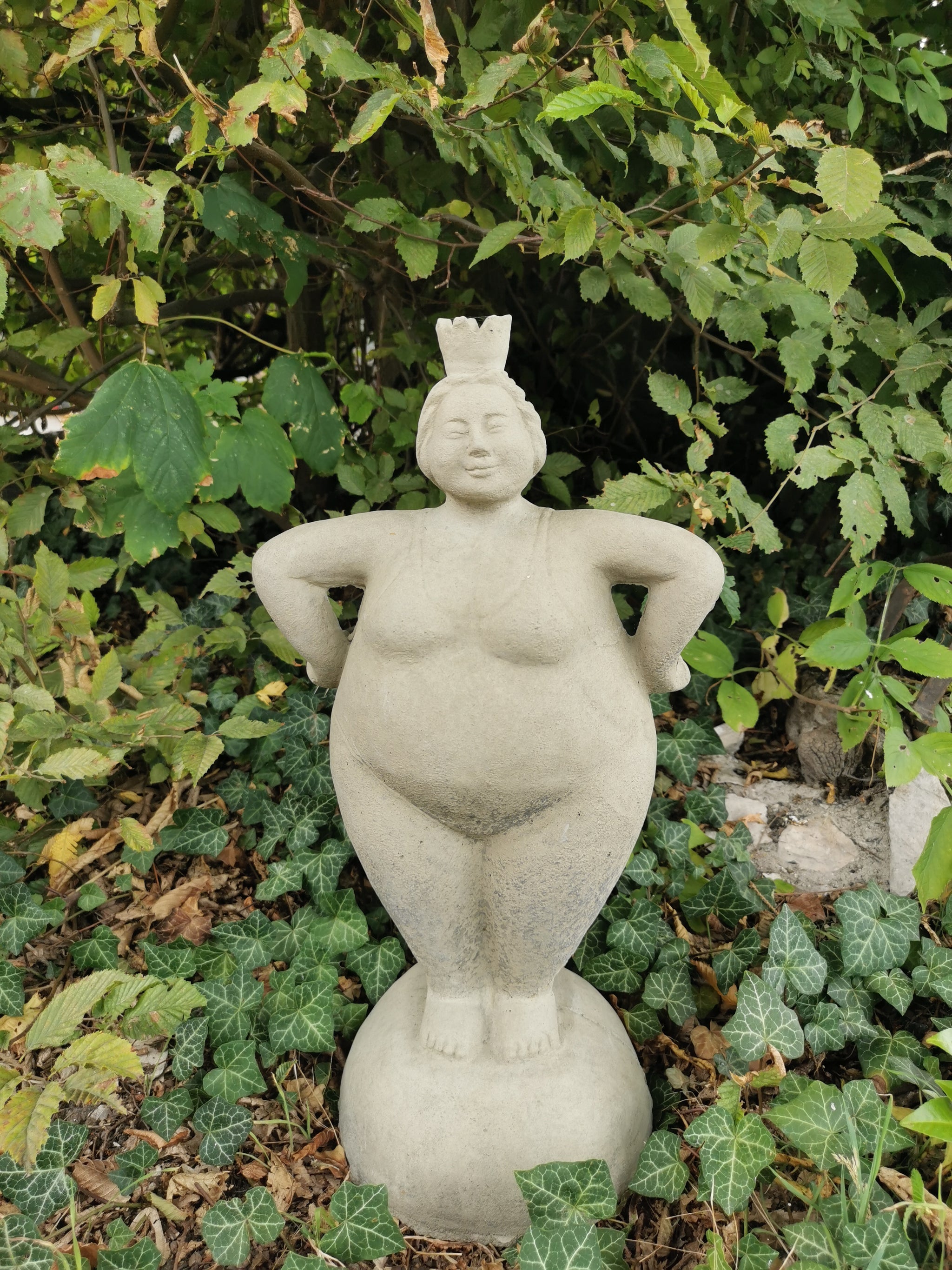 Damenbüste Aus Frostfestem Beton – Höhe Ca. 30 Cm, Breite 24 Cm, Gewicht 9 Kg, Für Garten Oder Wohnbereich
